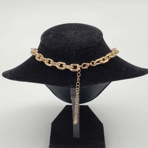 Authentic Louis Vuitton Lock & Key with Unbranded Gold Plated Chain Necklace - Picture 5 of 8